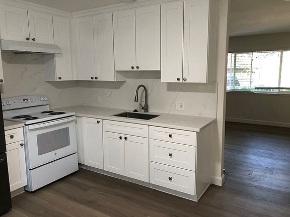 3rd image of 10371 Miller Ave #3