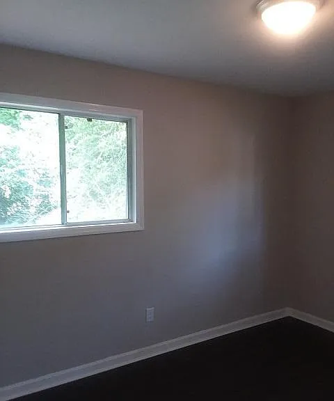 5071 Biscayne Dr — Photo 2