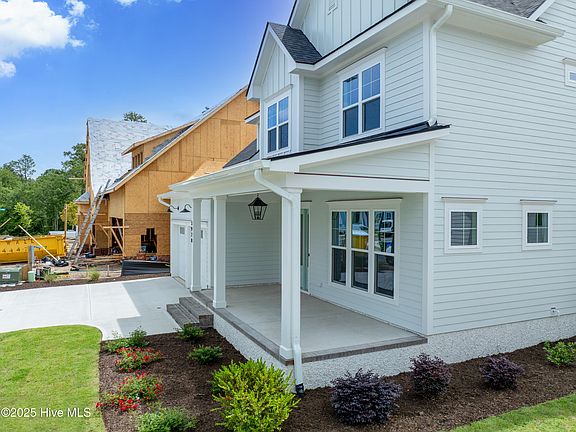 3rd image of 3920 Laurel Point Drive #148
