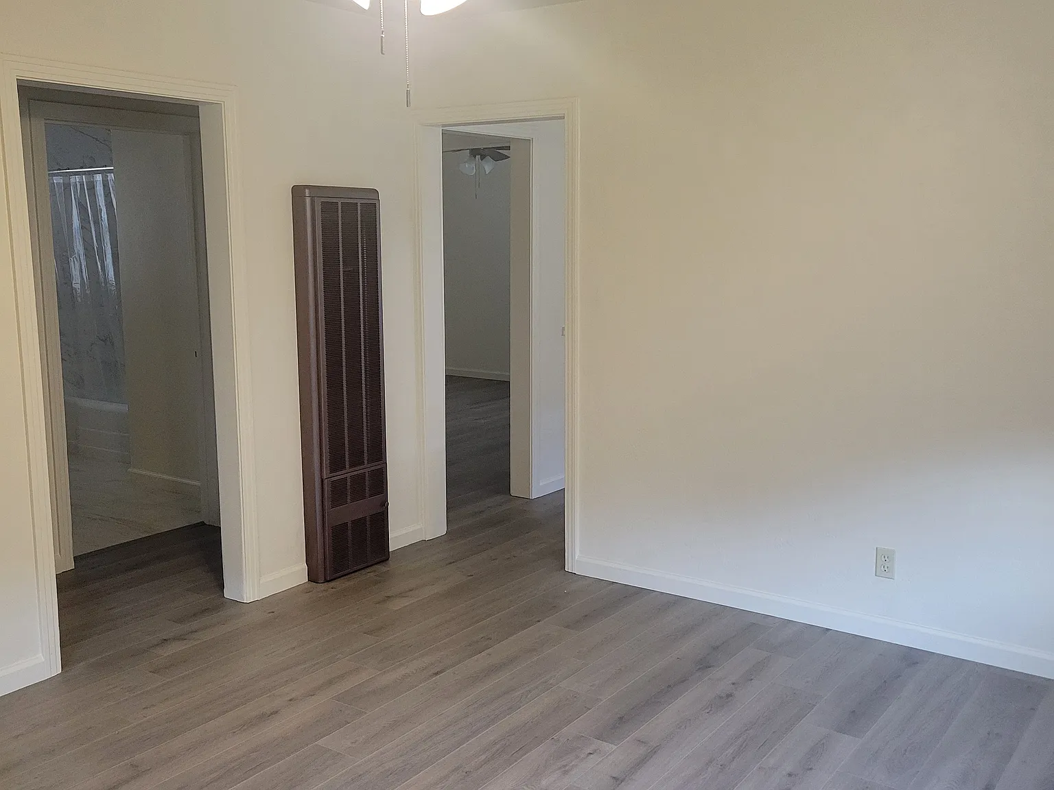 2 bed, 1100 sqft, $1,800 — Photo 4