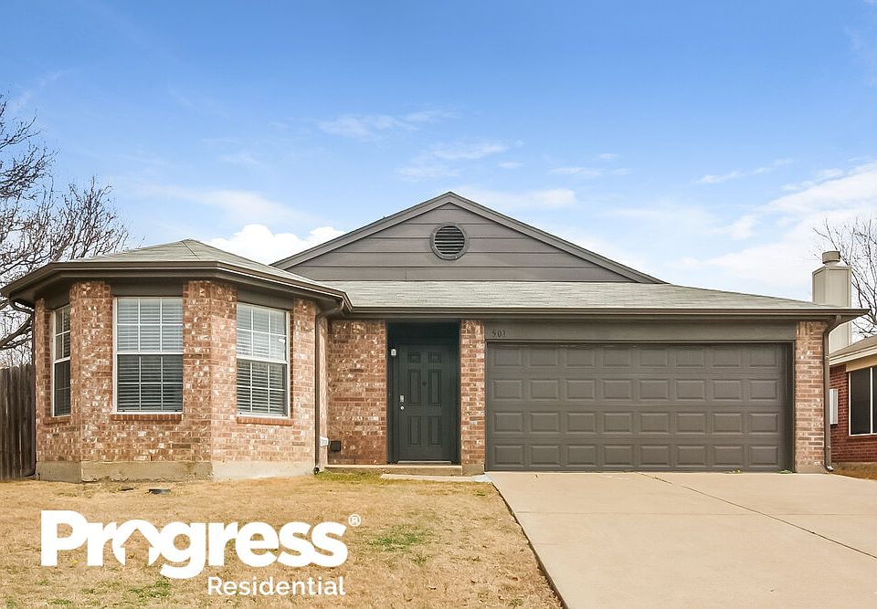 1st image of 501 Hollyberry Dr