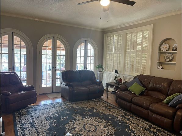 402 N 16th St, Muskogee, OK 74401
