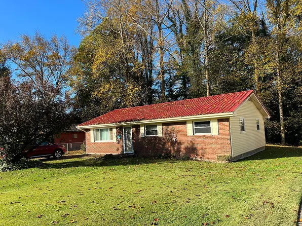 205 Hemlock St, Eleanor, WV 25070