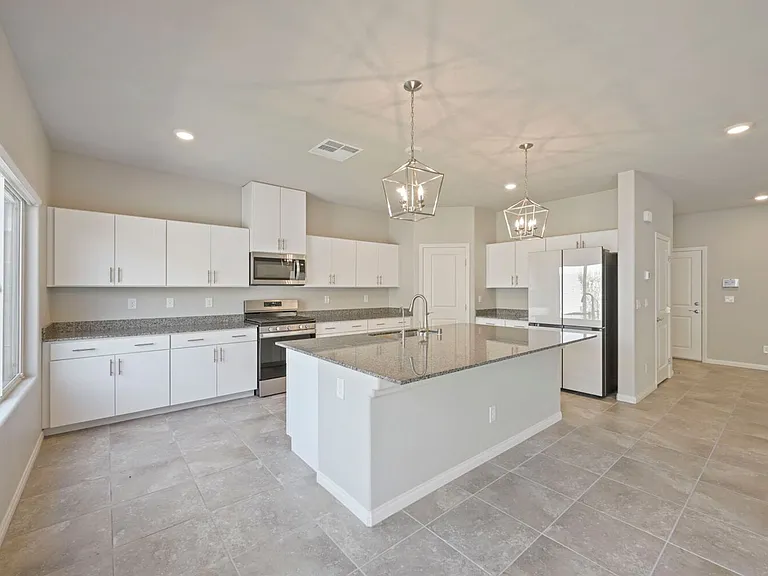 3752 Berenices Ave — Photo 6