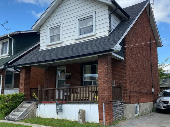 2014 Lawrence Ave W, Toronto, ON M9N 1H4