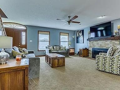 1st image of 414 Westcove Ct