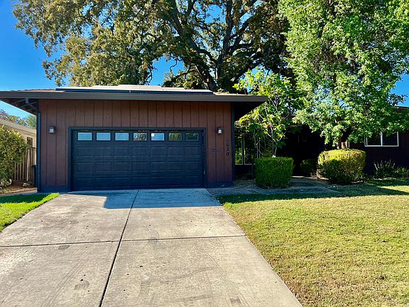 3rd image of 5630 Kiva Dr