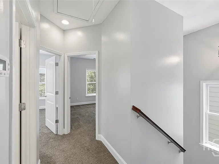 1701 Lincoln St — Photo 17
