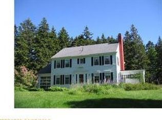 2 Redoubt Hl, Eastport, ME 04631