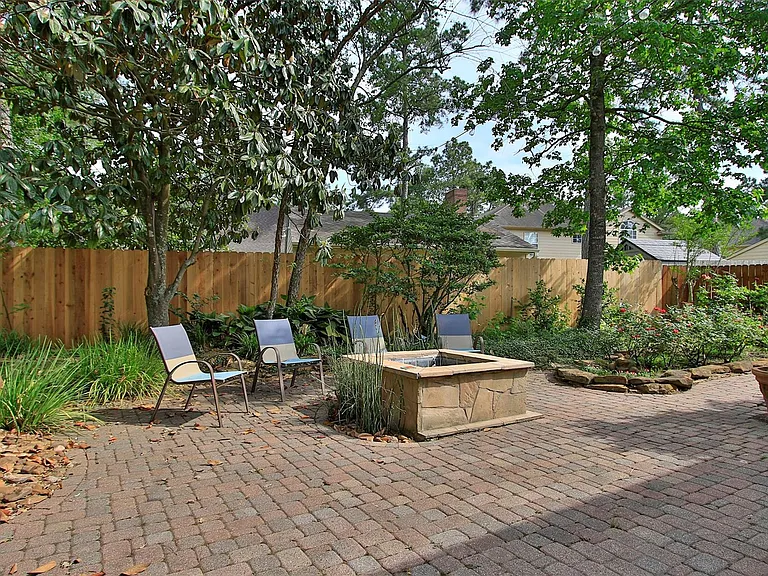 19 E Sunny Slope Cir — Photo 43