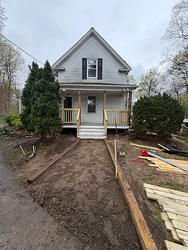 171 E Central St Photo 1
