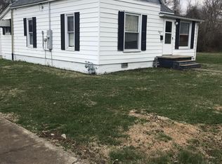 1005 W Adams St, Herrin, IL