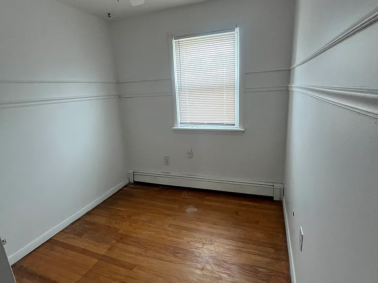 58 W Broadway Ave — Photo 7