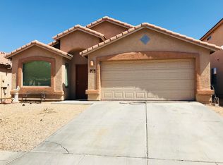 6738 W Greenland Ct, Tucson, AZ 85757