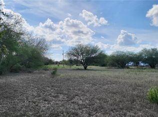 301 S County Road 307, Orange Grove, TX 78372