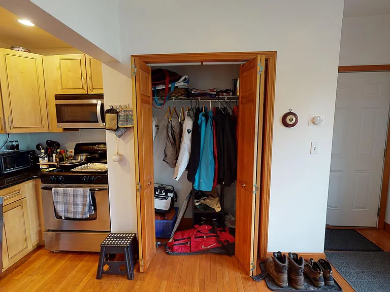 46 Lincoln St #1L — Photo 3