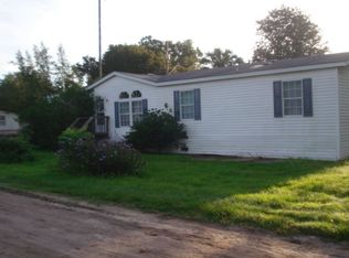 4628 Buckeye St, Zephyrhills, FL 33542