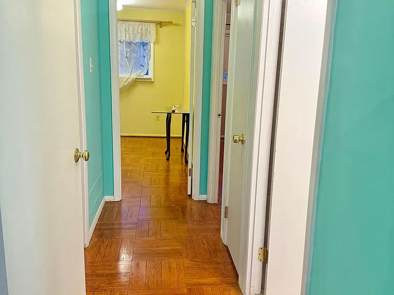 7969 Langdon St — Photo 19