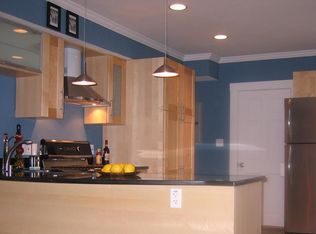 18 Rice St #2, Cambridge, MA 02140