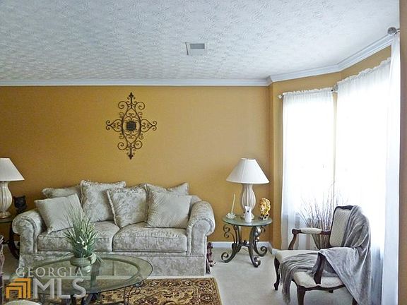 2nd image of 2752 Brandon Lake Dr