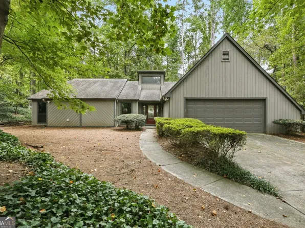 2727 Briar Ln, Marietta, GA 30062