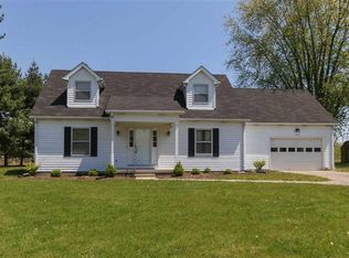 1329 Hickory Hill Ct, Seymour, IN 47274