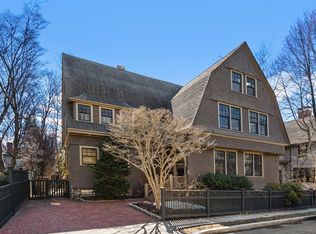 3 Berkeley Pl, Cambridge, MA 02138