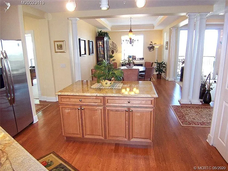 3744 NE Indian River Dr #B-302 — Photo 11