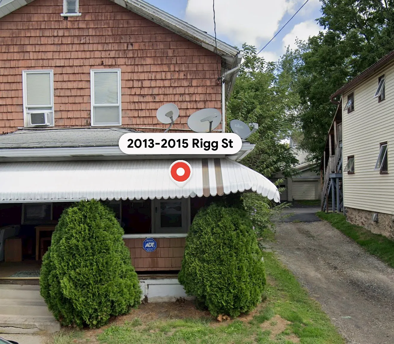 3 bed, $1,390 — Photo 1