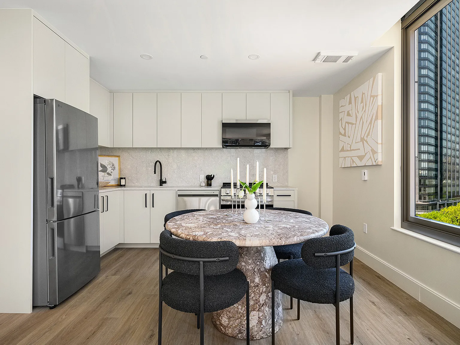 65 Dupont Street — Photo 4
