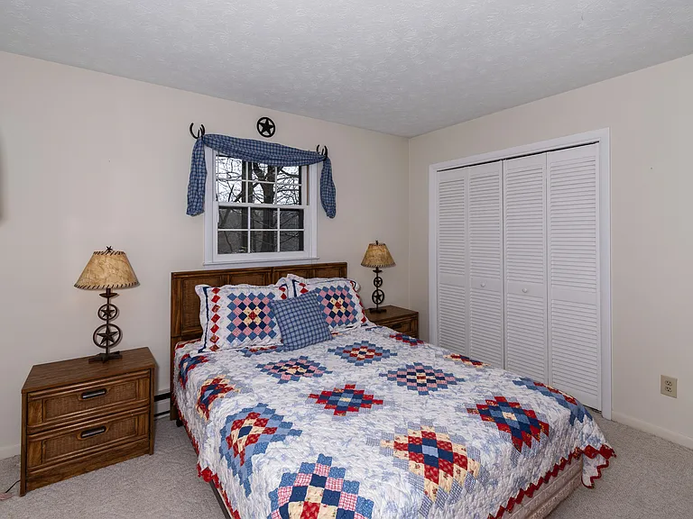 188 Laurel Hill Dr — Photo 16