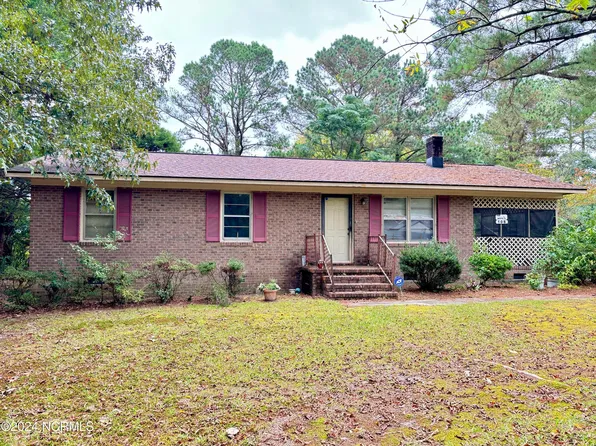 108 Oak Road, Murfreesboro, NC 27855