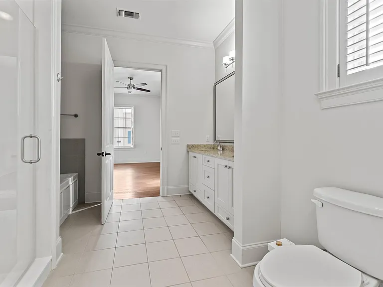 8201 Village Plaza Ct — Photo 16