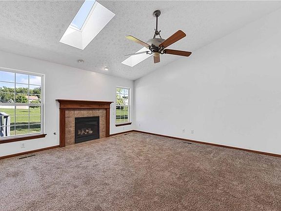 2nd image of 5025 Ravenway Dr