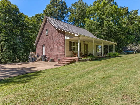 7061 E Plunders Creek Rd, Dickson, TN 37055