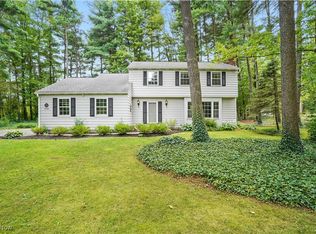 2356 Danbury Ln, Hudson, OH 44236