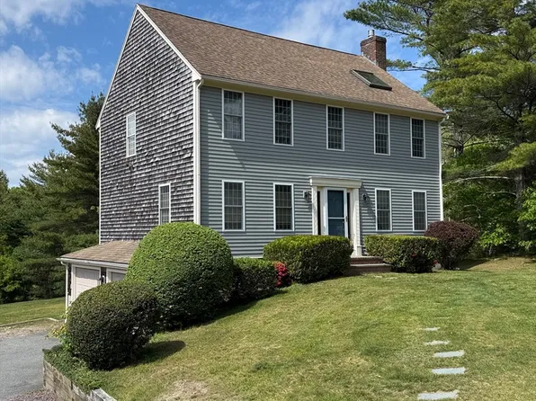 29 Wyndham Hill Dr, Plymouth, MA 02360