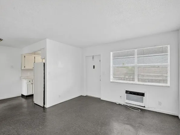 1406 Barton Rd APT 15, Lake Worth, FL 33460