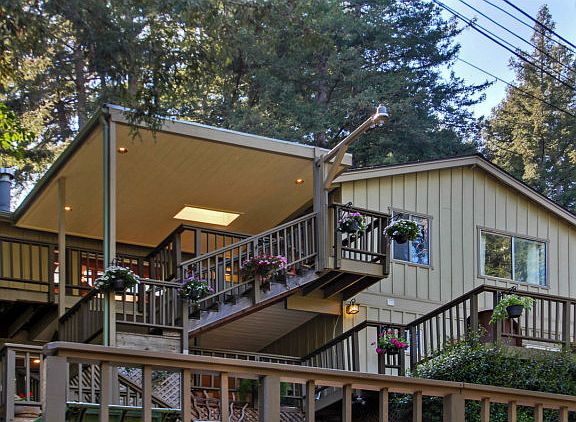 5th image of 711 Mountain View Dr