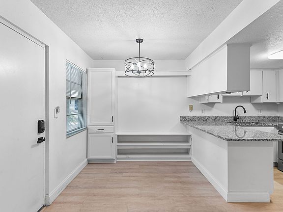 4th image of 555 62nd St S APT 106