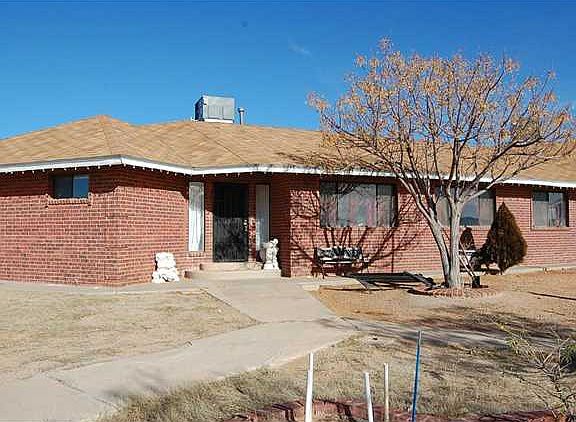 2nd image of 4940 Indian Wells Dr