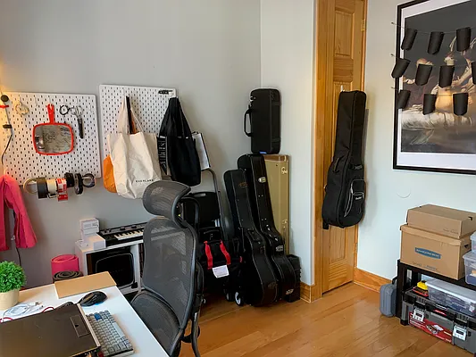 Rented by The Hamilton Group | media 43