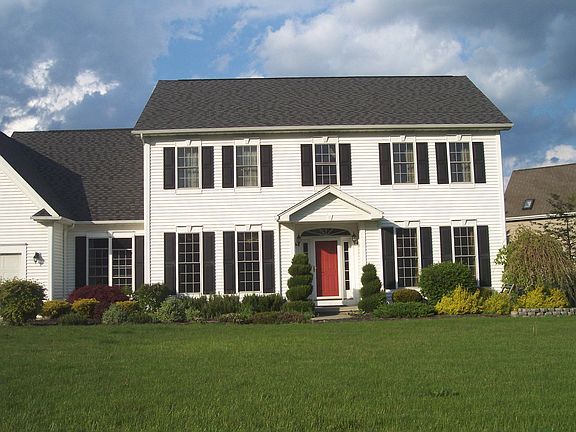 2nd image of 38 Woodfield Dr