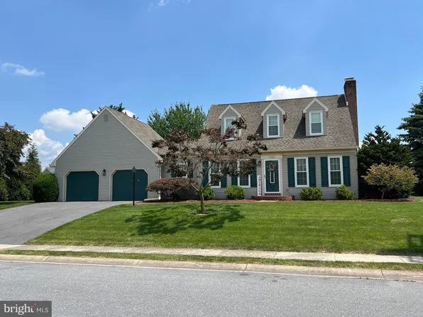 1900 Clinton Ave, Chambersburg, PA 17201