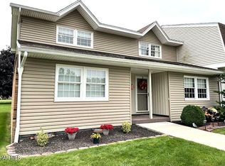 544 Sunbrook Manor Dr, Duncansville, PA 16635