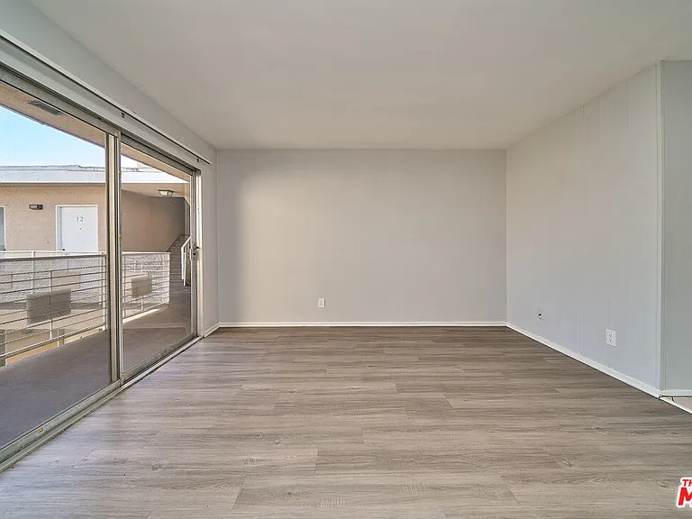 835 S Norton Ave #15 — Photo 13