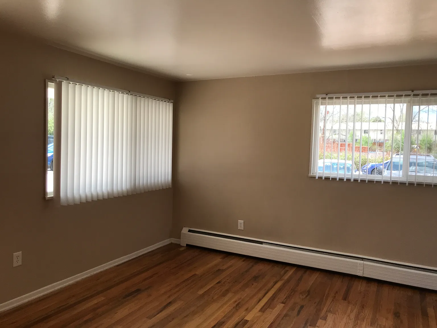 1 bed, 610 sqft, $1,300 — Photo 2
