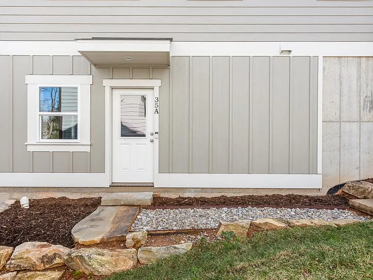 35A Lilac St — Photo 14