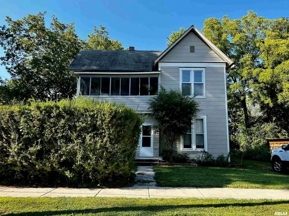 1528 Oak St, Murphysboro, IL 62966