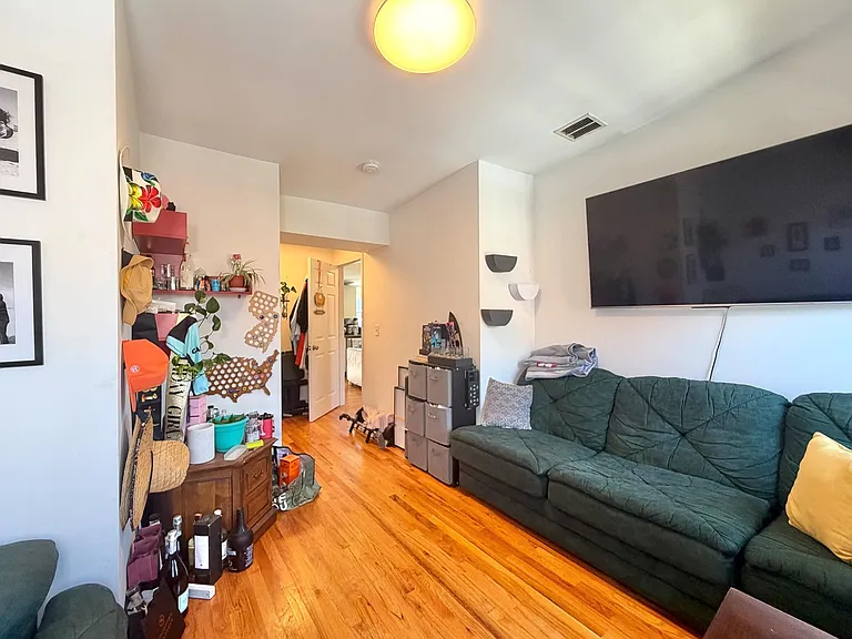 265 3rd St #3 — Photo 18
